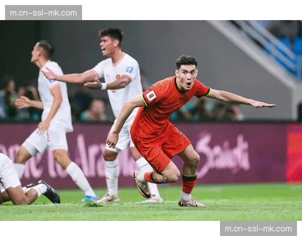 赫罗纳雷斯乌龙球致败 防守专注度与位置感在压力下出现失误