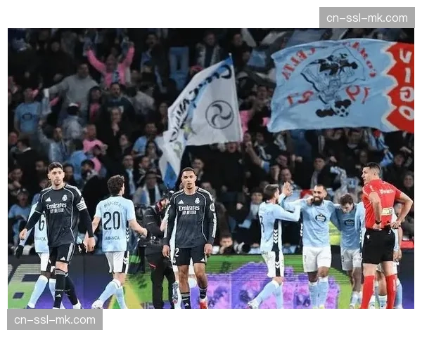 皇马边路防守被拜仁多次突破，阿诺德助攻难掩防守漏洞